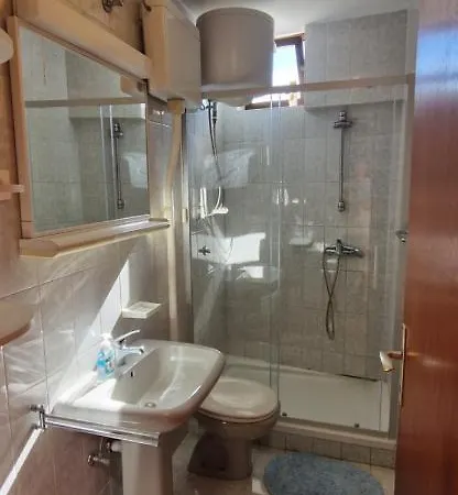 Davor Apartment Komiza